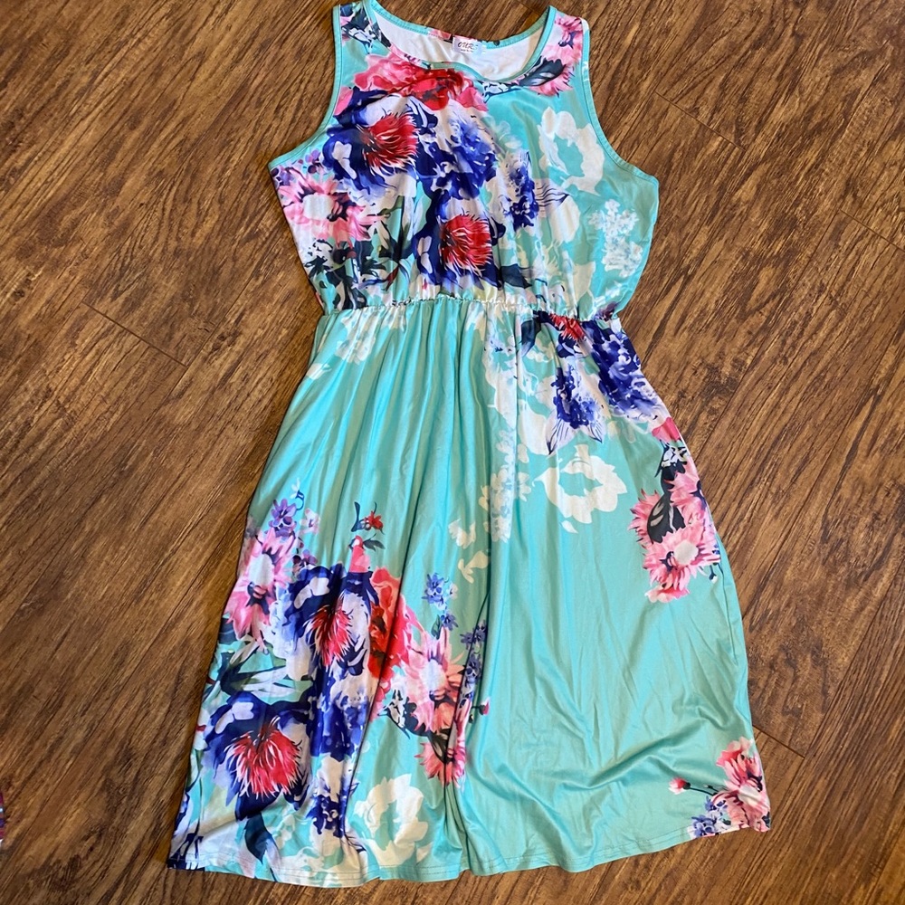 Vivid floral dress! Size‎ XXL Perfect for the beach